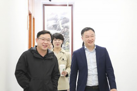 热烈欢迎法律先生创始人彭帅莅临京师郑州分所指导交流