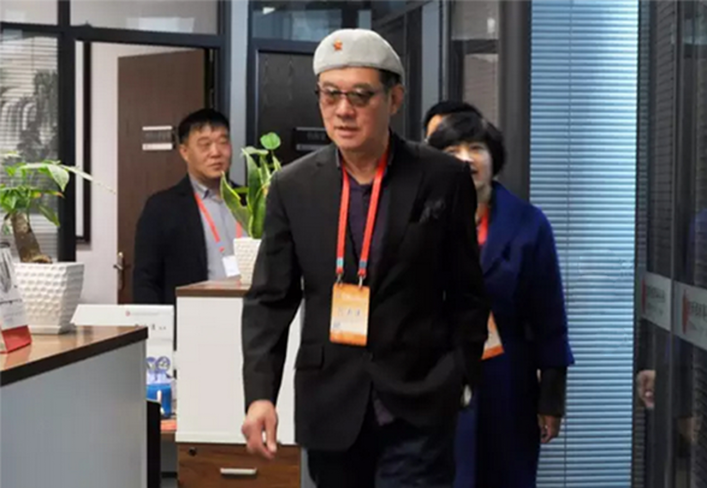 1-1F405103344I3-1.jpg undefined