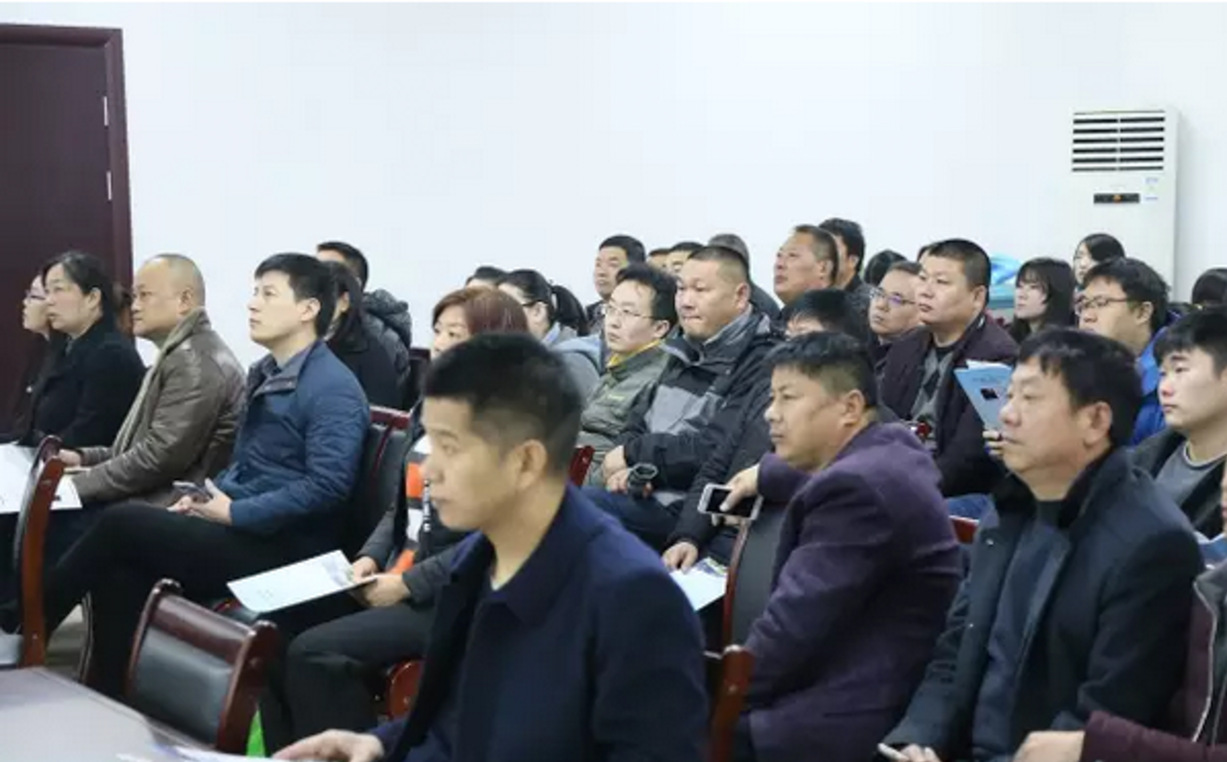 1-1F421091043N7-3.jpg undefined